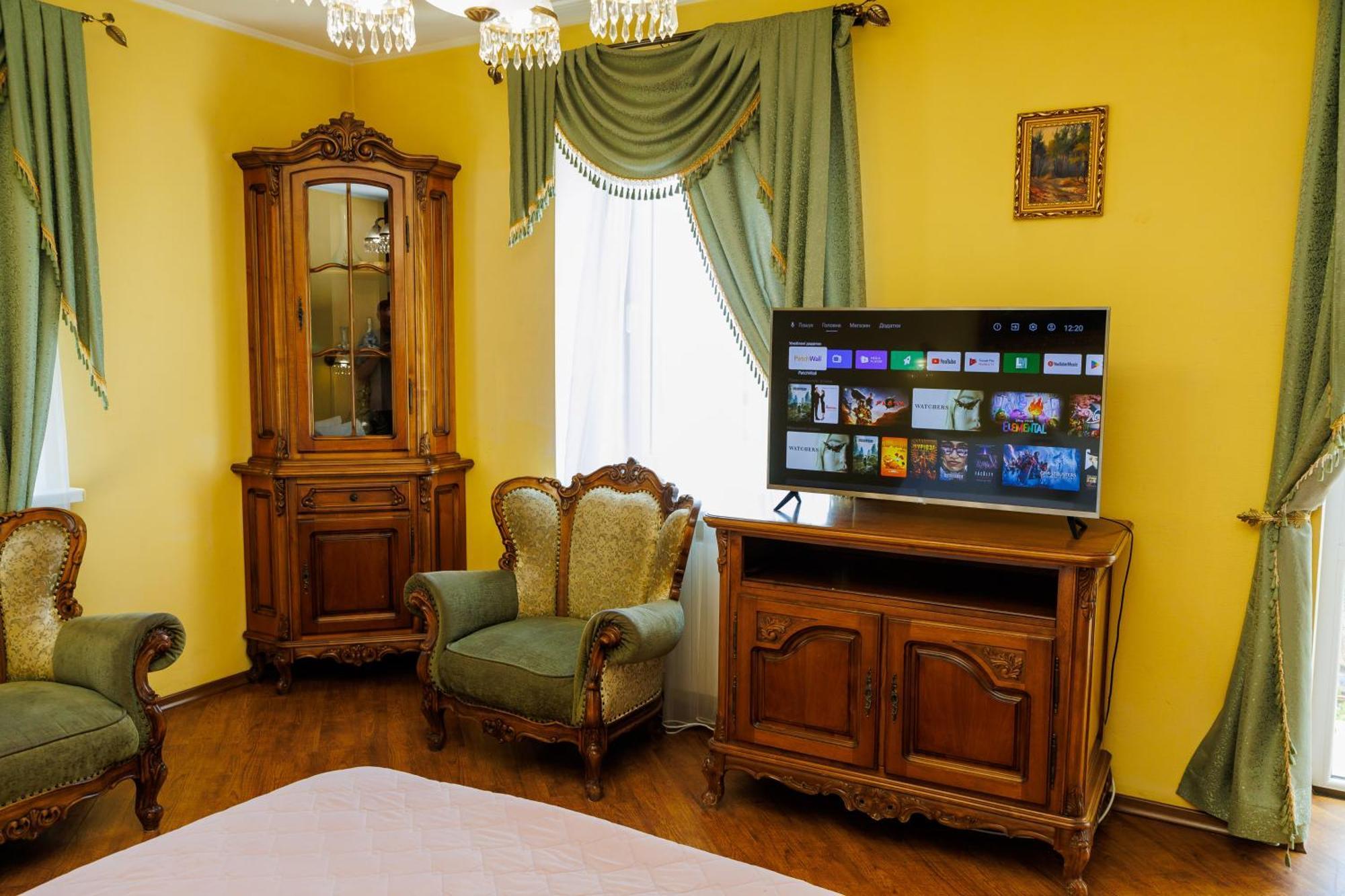 Квартира Антиквара У Центрі Полтави Мережа Alexapartments Документи Для Відряджень Безконтатне Заселення Цілодобово Poltava Eksteriør bilde