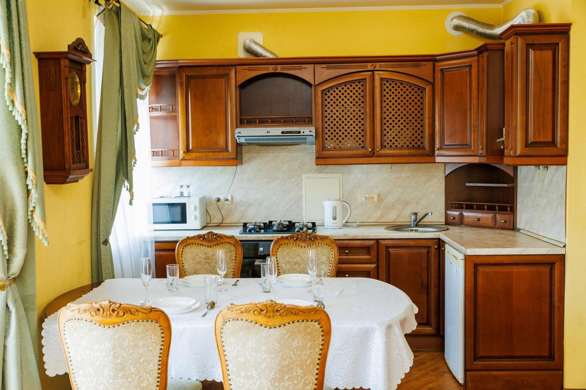 Квартира Антиквара У Центрі Полтави Мережа Alexapartments Документи Для Відряджень Безконтатне Заселення Цілодобово Poltava Eksteriør bilde